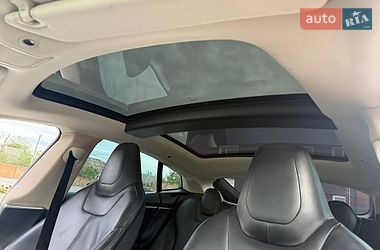 Ліфтбек Tesla Model S 2013 в Дубні