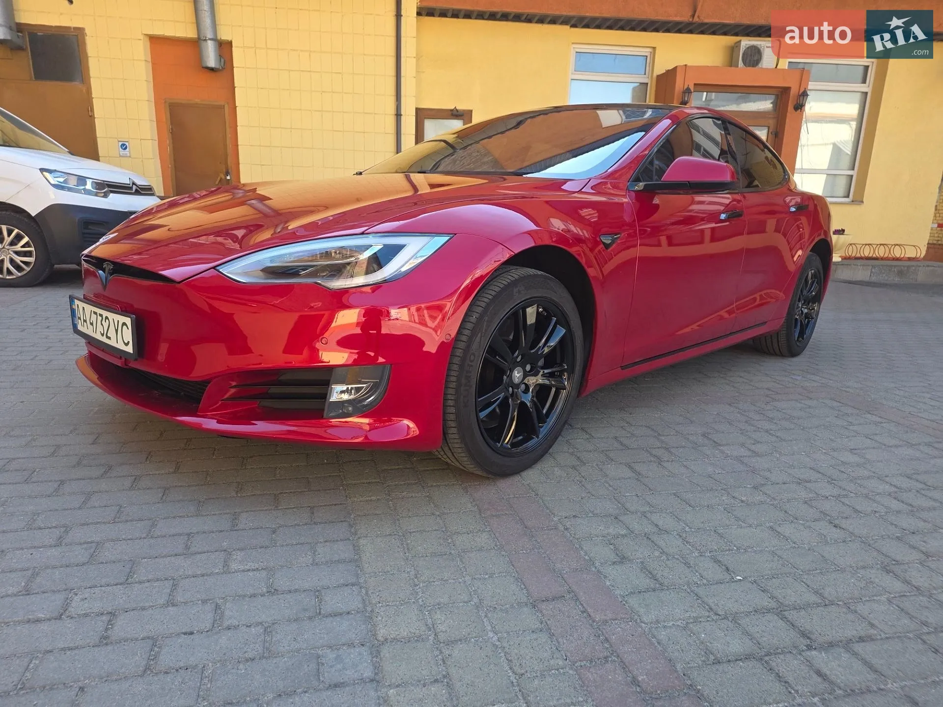 2018 Tesla Model S - мініатюра 3