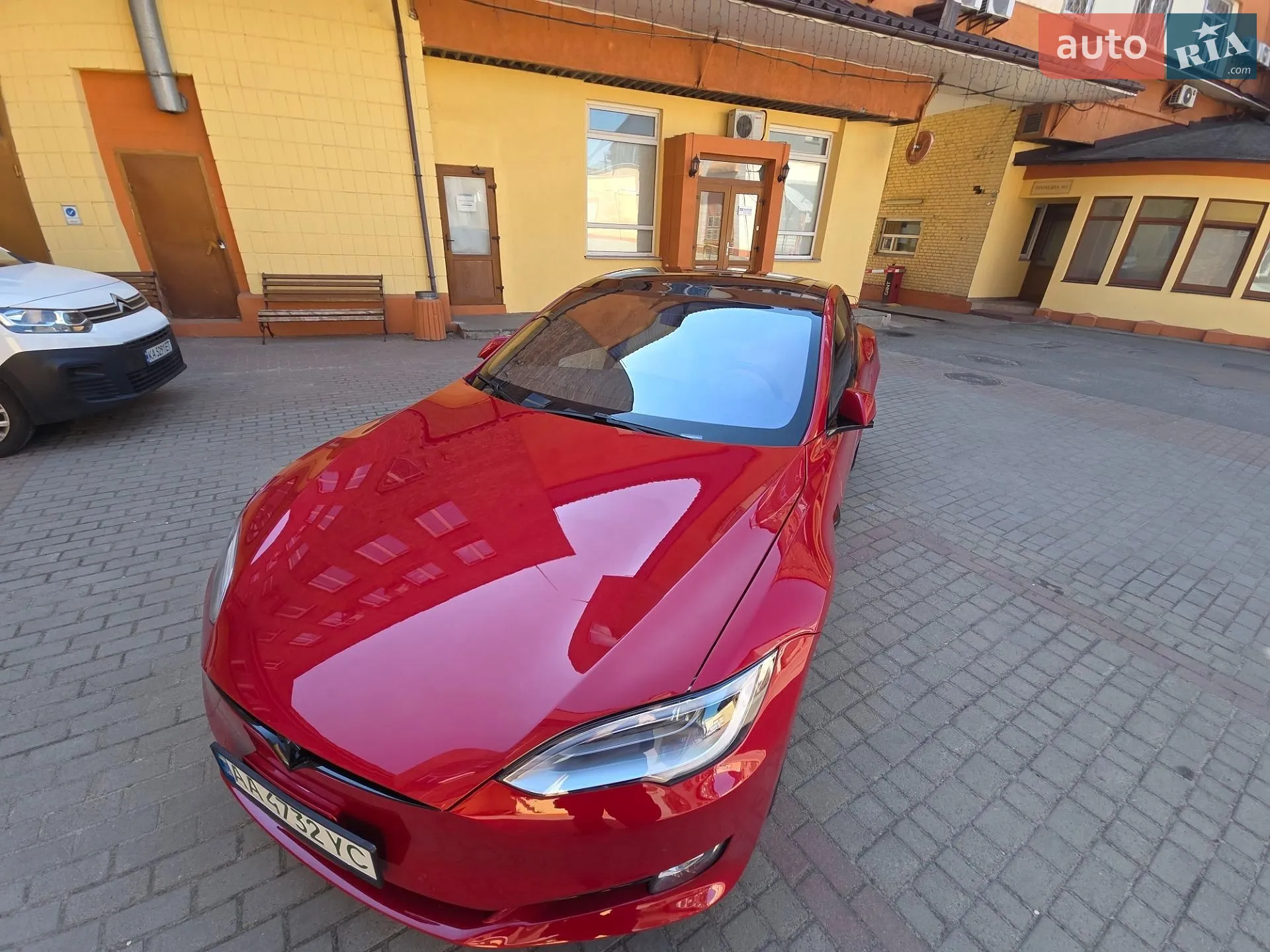 2018 Tesla Model S - мініатюра 11