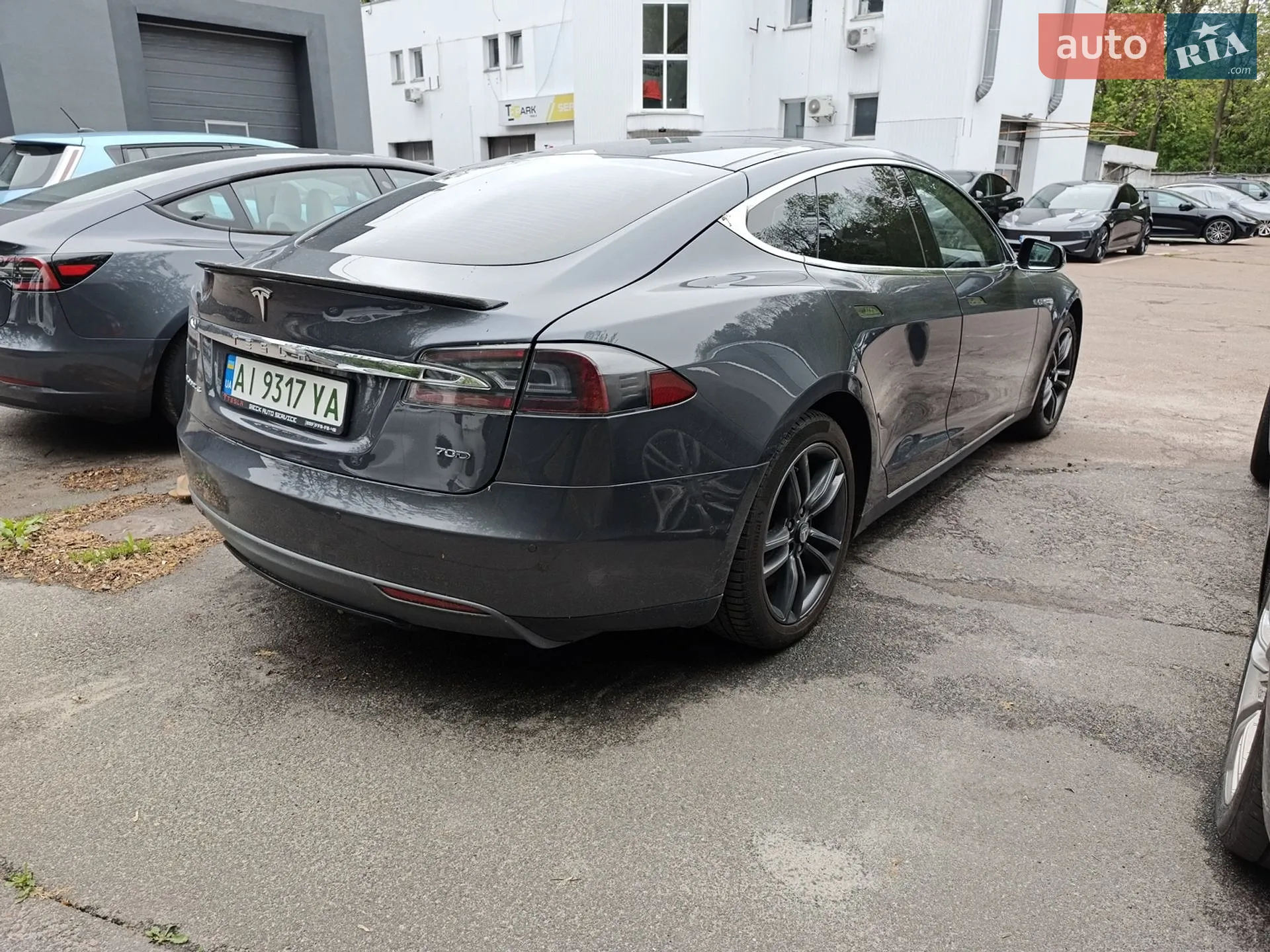 2015 Tesla Model S - мініатюра 3