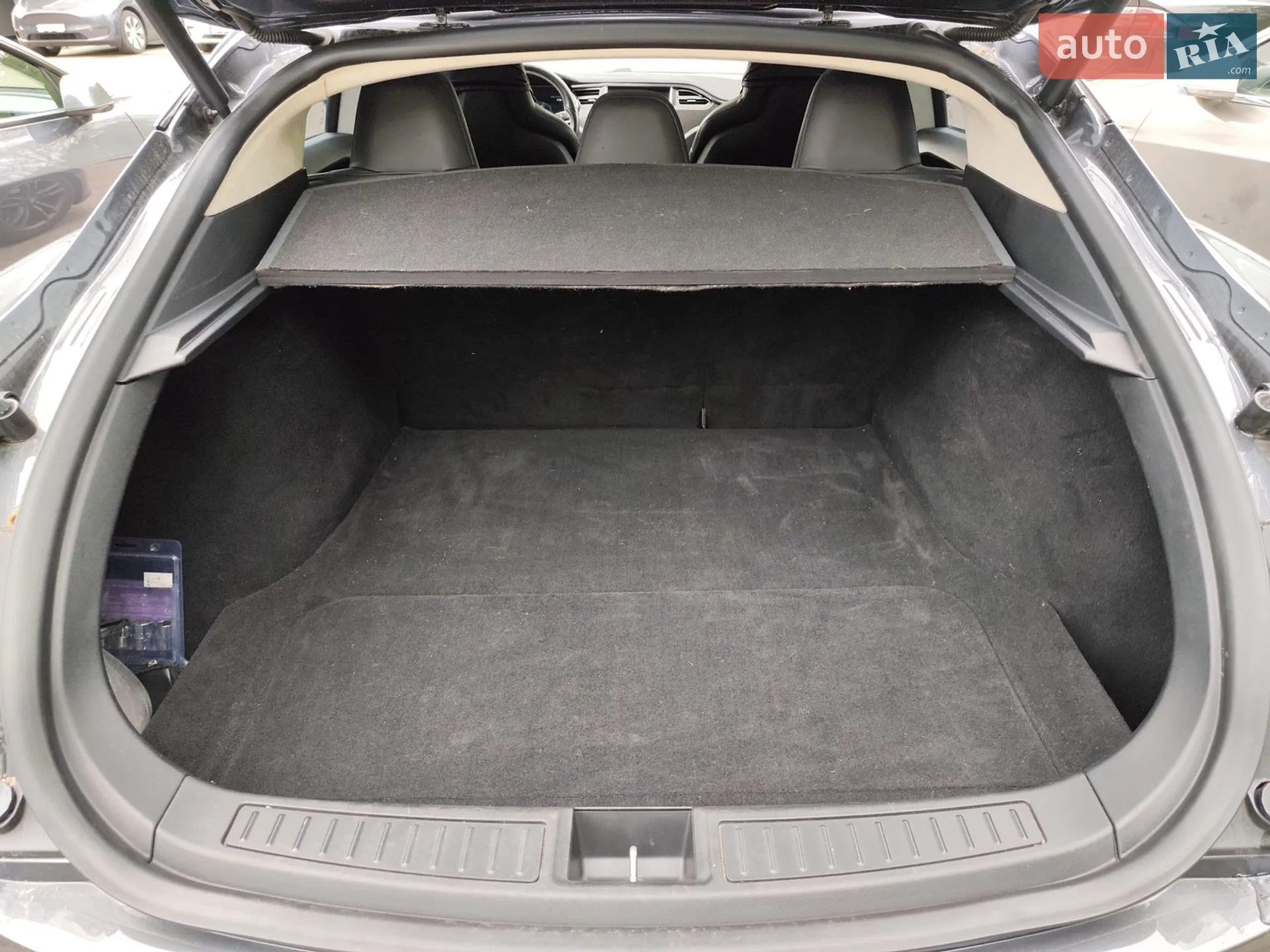 2015 Tesla Model S - мініатюра 10