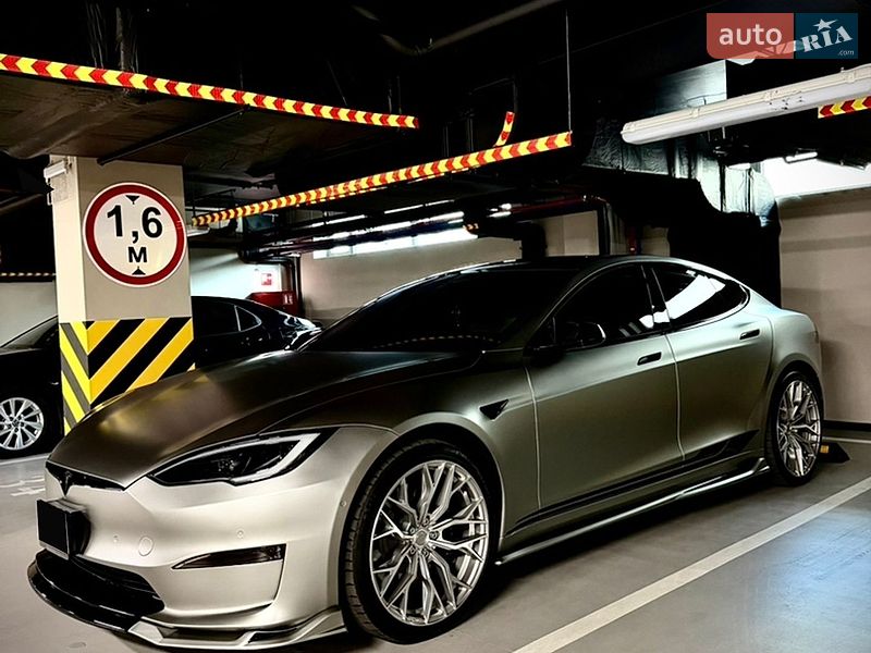 Лифтбек Tesla Model S 2021 в Одессе