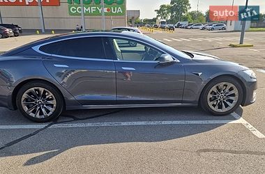 Лифтбек Tesla Model S 2017 в Борисполе