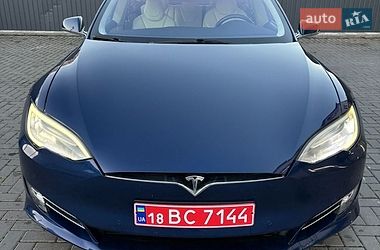 Ліфтбек Tesla Model S 2018 в Рівному фото 2 Ліфтбек Tesla Model S 2018 в Рівному