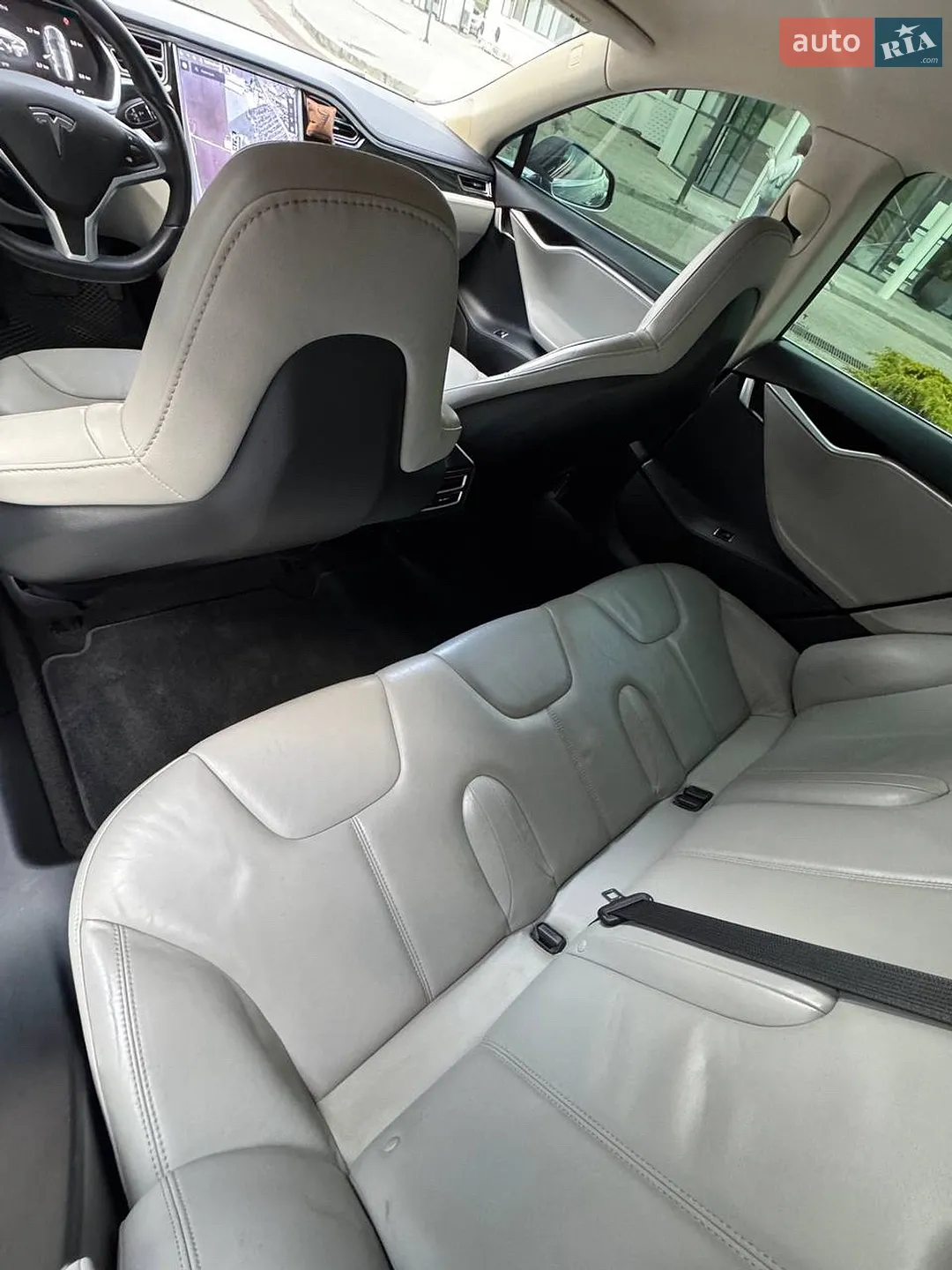 2014 Tesla Model S - мініатюра 11