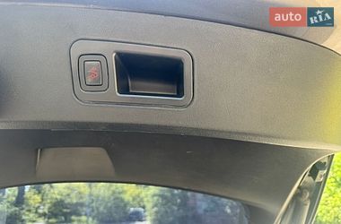 Лифтбек Tesla Model S 2015 в Киеве фото 8 Лифтбек Tesla Model S 2015 в Киеве