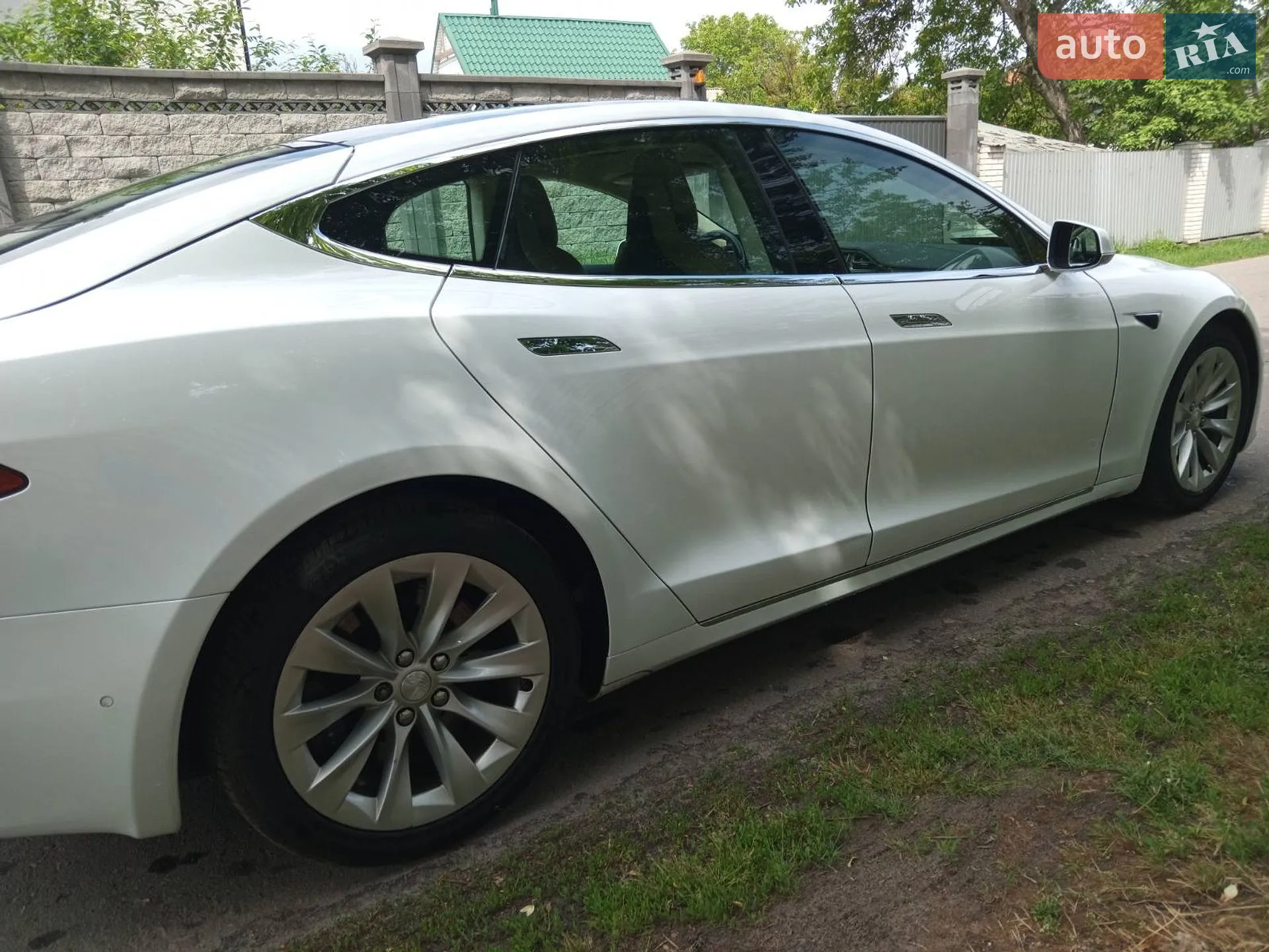2017 Tesla Model S - мініатюра 10