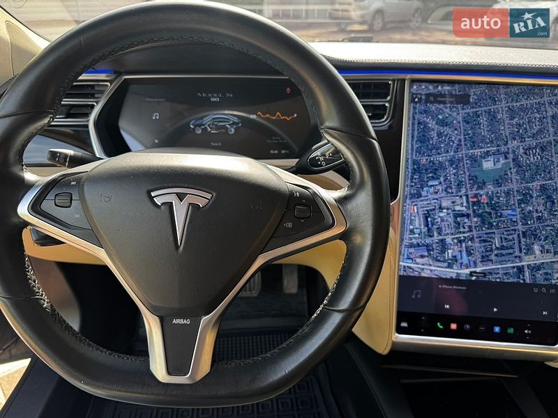 Лифтбек Tesla Model S 2013 в Киеве фото 8 Лифтбек Tesla Model S 2013 в Киеве
