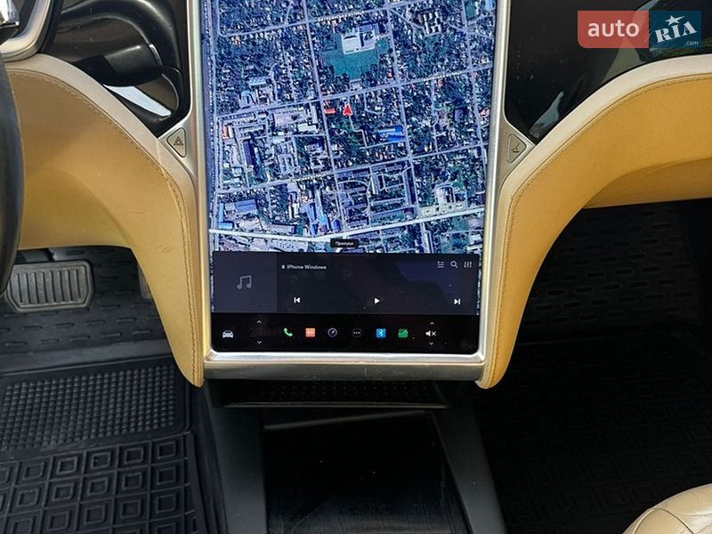 Лифтбек Tesla Model S 2013 в Киеве фото 12 Лифтбек Tesla Model S 2013 в Киеве