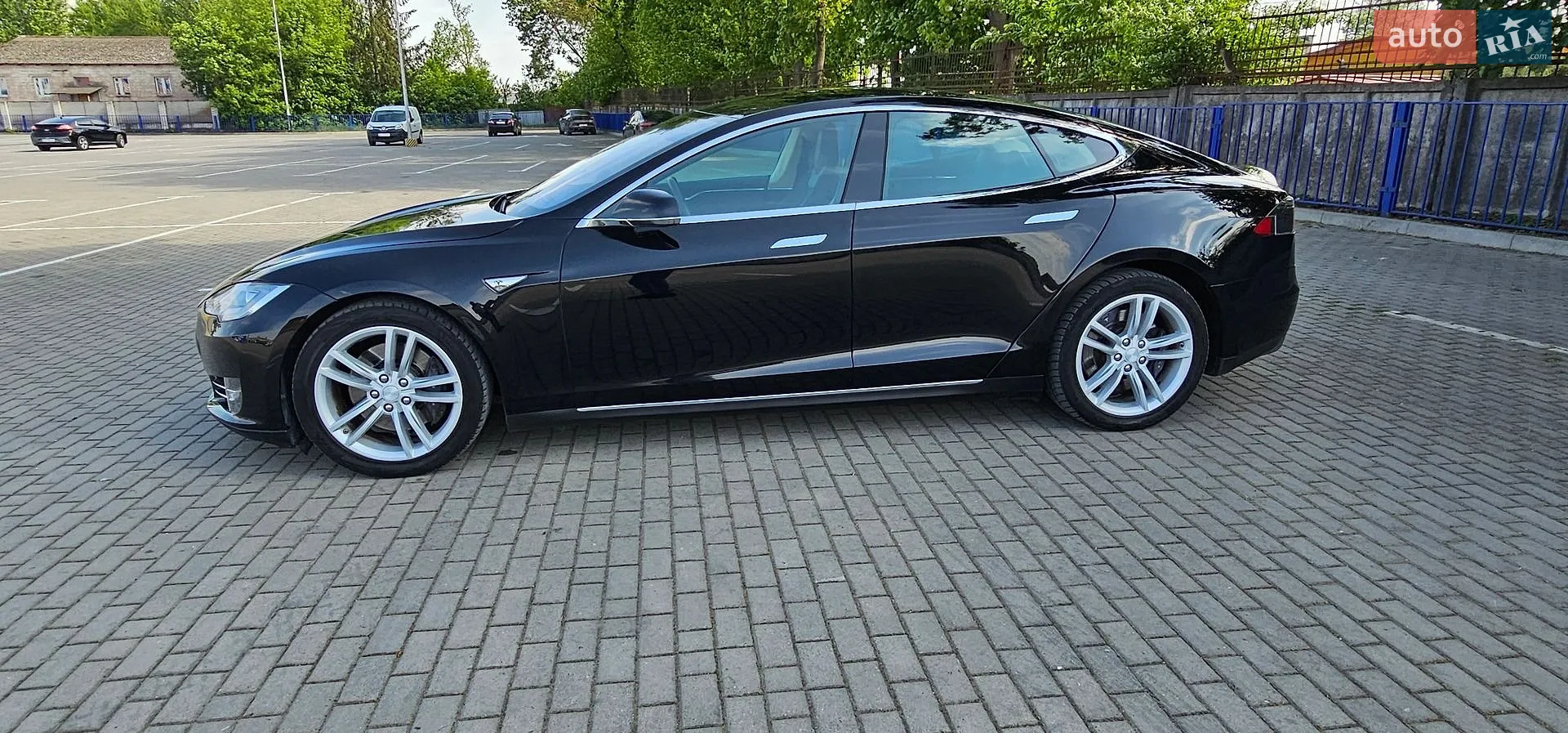 2013 Tesla Model S - мініатюра 4