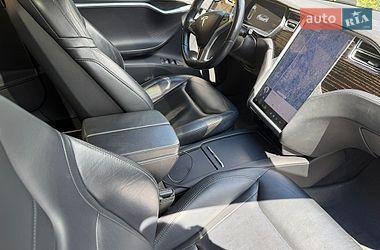 Ліфтбек Tesla Model S 2016 в Тячеві