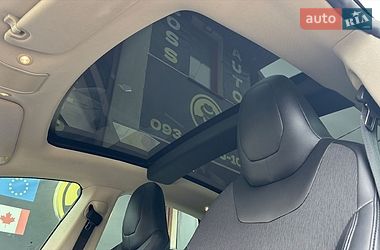 Ліфтбек Tesla Model S 2015 в Стрию фото 11 Ліфтбек Tesla Model S 2015 в Стрию