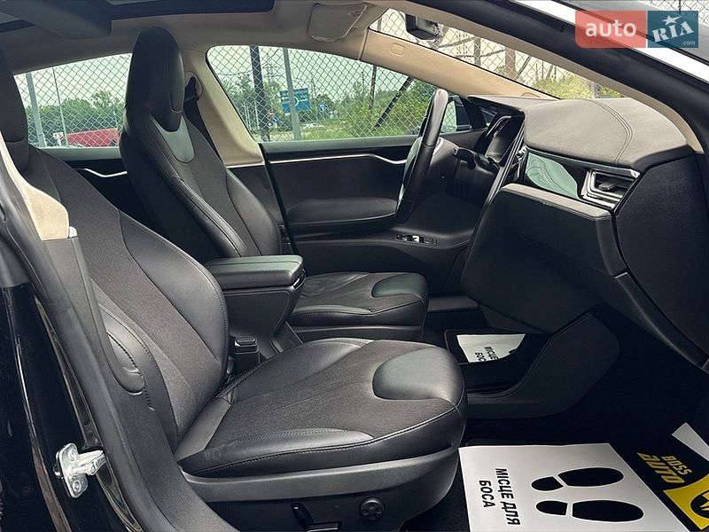 Ліфтбек Tesla Model S 2015 в Стрию фото 16 Ліфтбек Tesla Model S 2015 в Стрию
