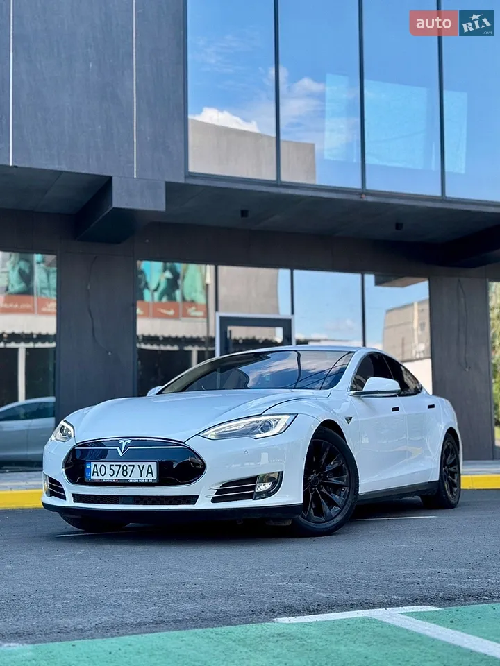 2014 Tesla Model S - мініатюра 14