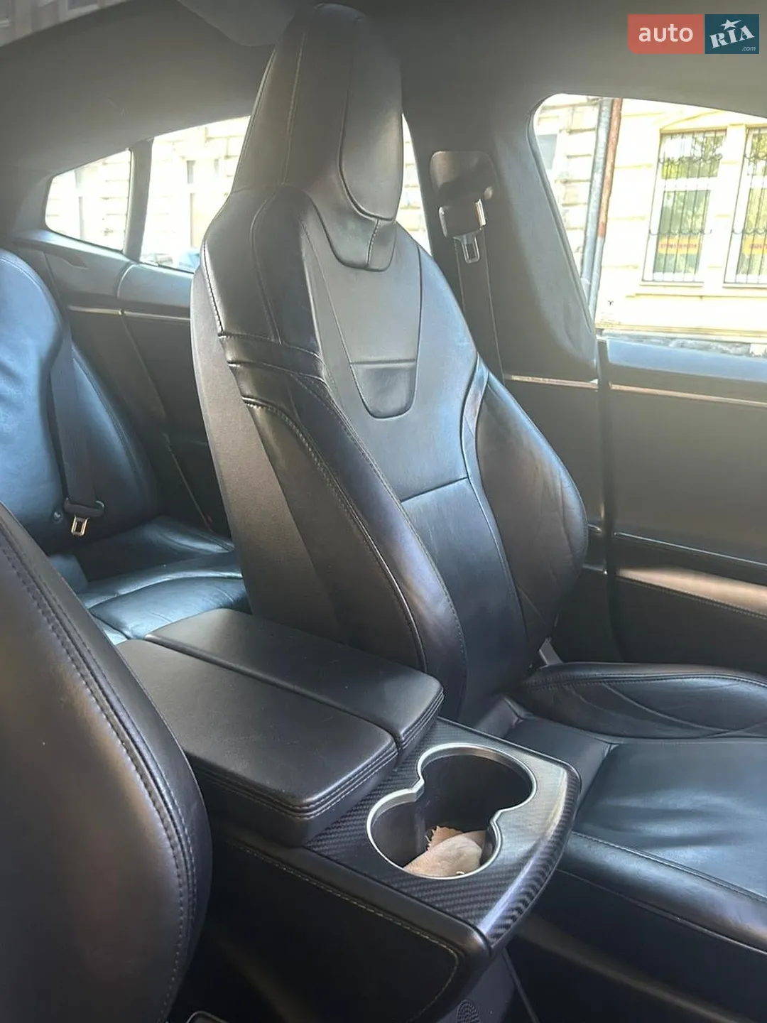 2016 Tesla Model S - мініатюра 8