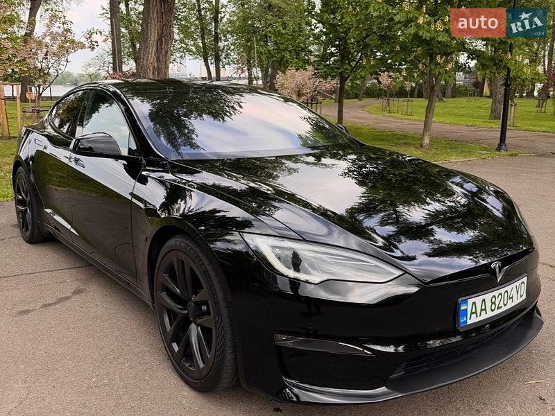 Ліфтбек Tesla Model S 2022 в Києві