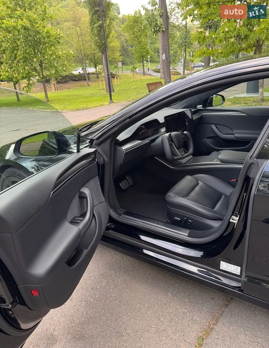 2022 Tesla Model S - мініатюра 10