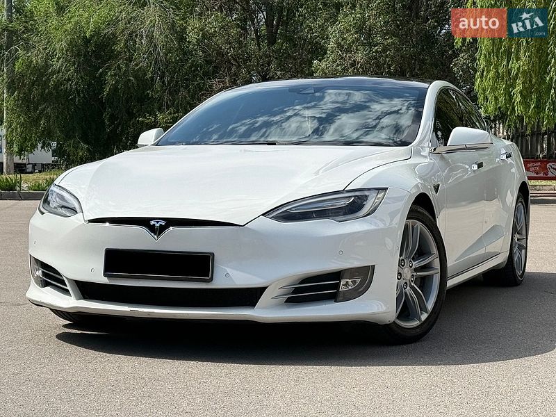 Tesla Model S 2014 Tesla Model S 2014