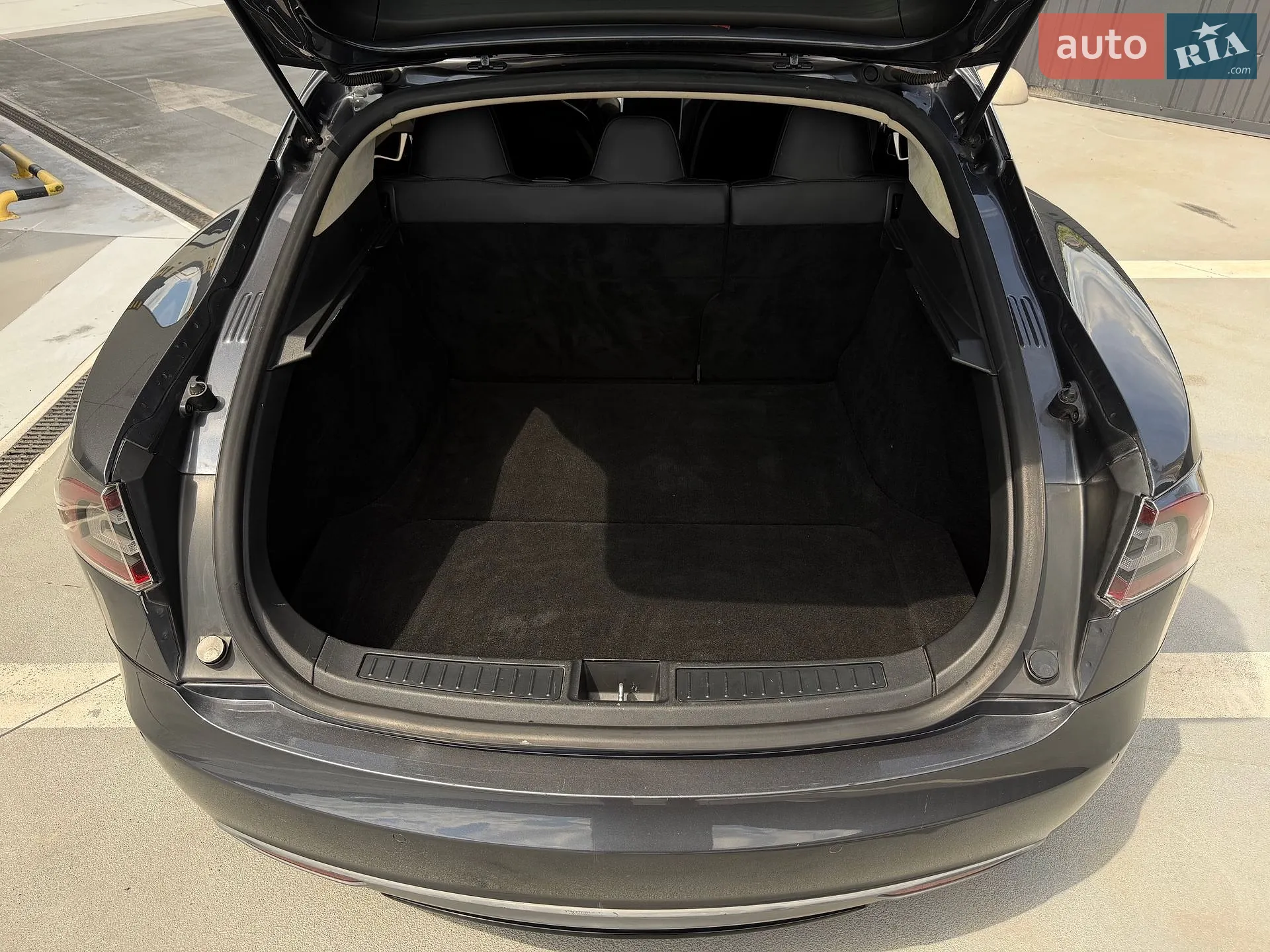 2015 Tesla Model S - мініатюра 61