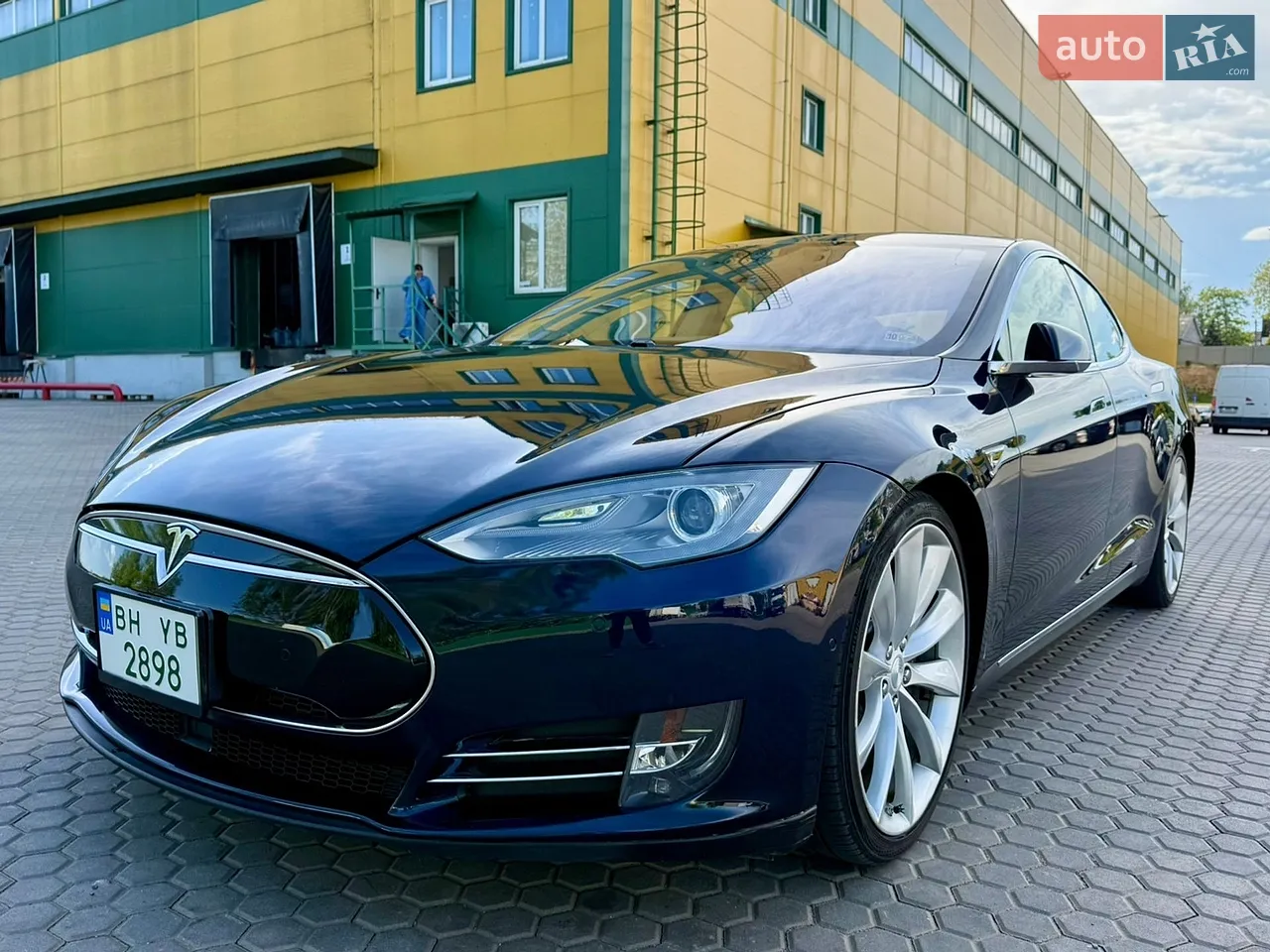 2015 Tesla Model S - мініатюра 19