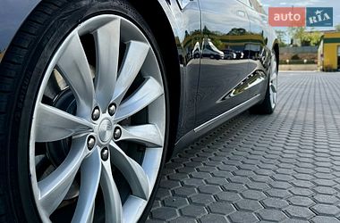 Лифтбек Tesla Model S 2014 в Одессе
