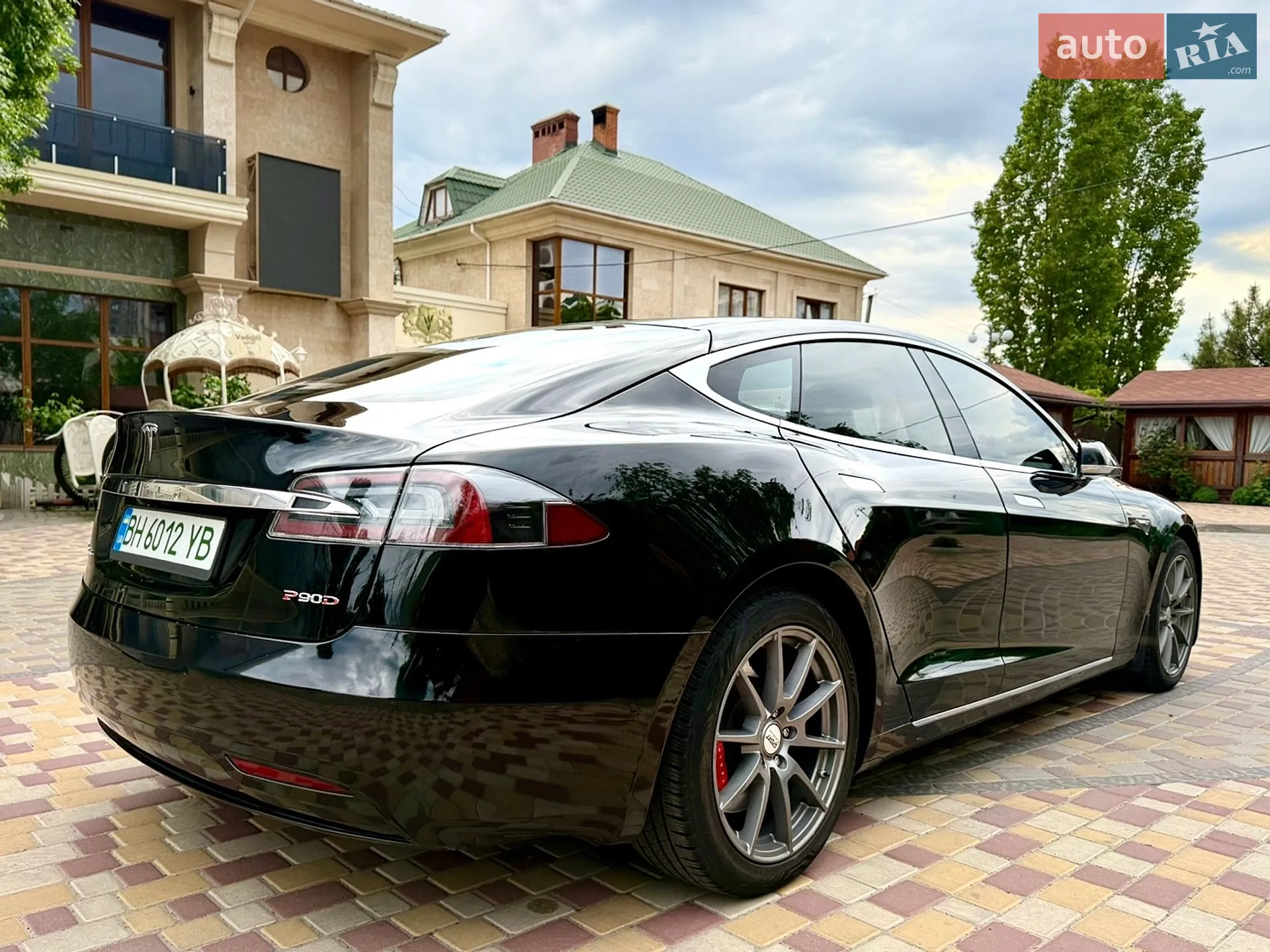 2016 Tesla Model S - мініатюра 10