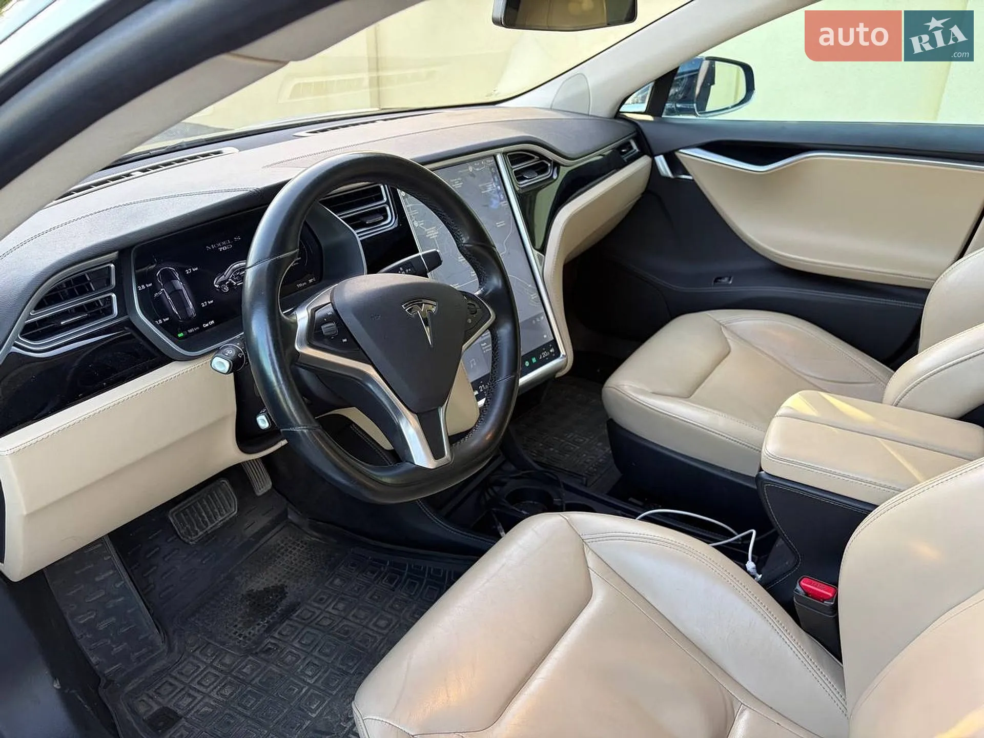 2015 Tesla Model S - мініатюра 9