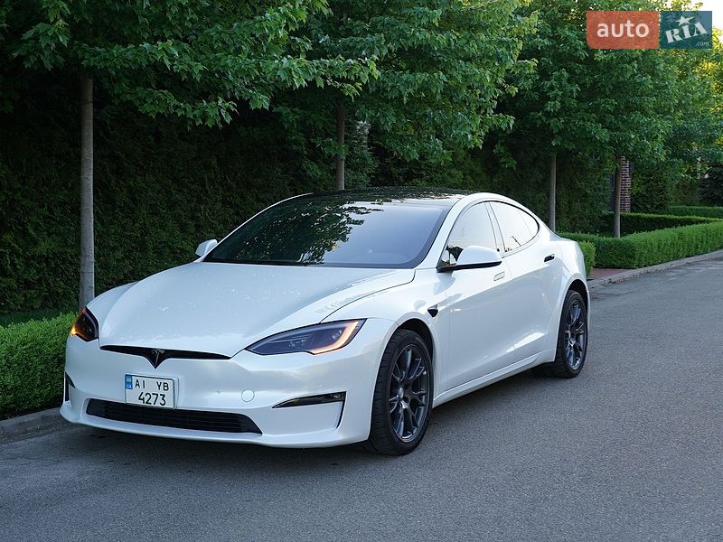 Tesla Model S 2022