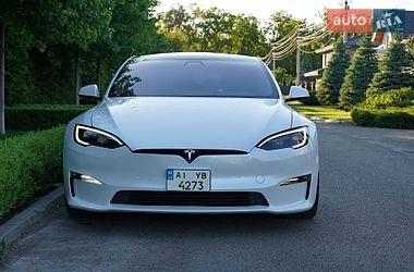 Лифтбек Tesla Model S 2022 в Киеве