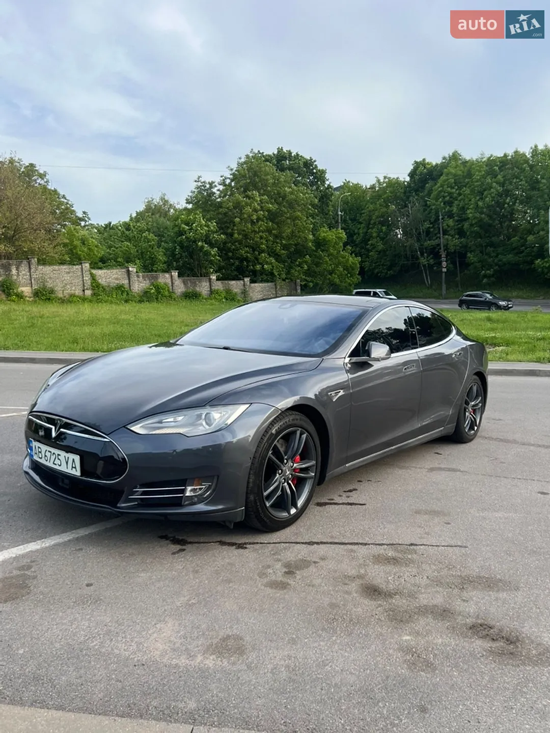 2015 Tesla Model S - фото 1