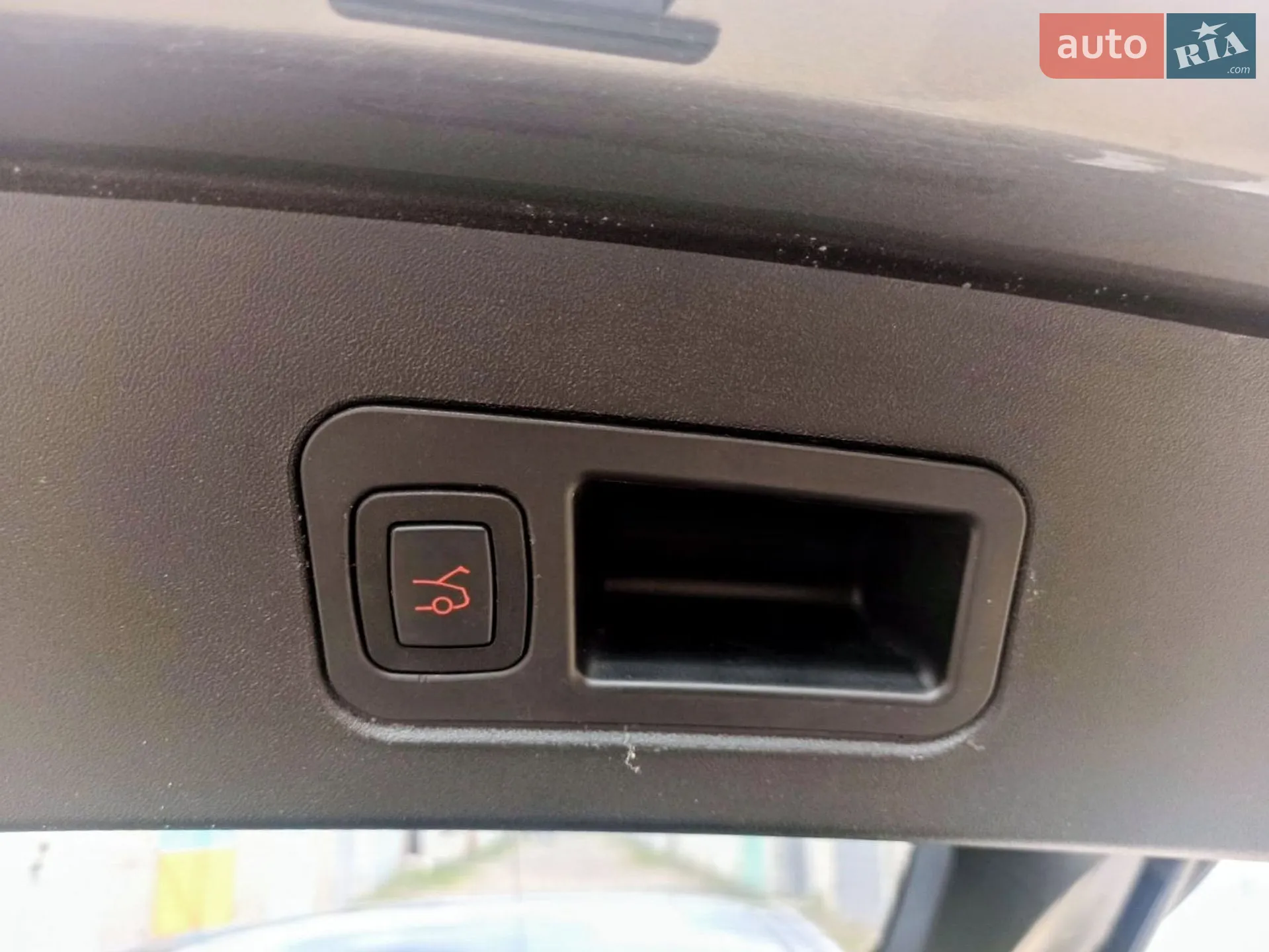 2016 Tesla Model S - мініатюра 14