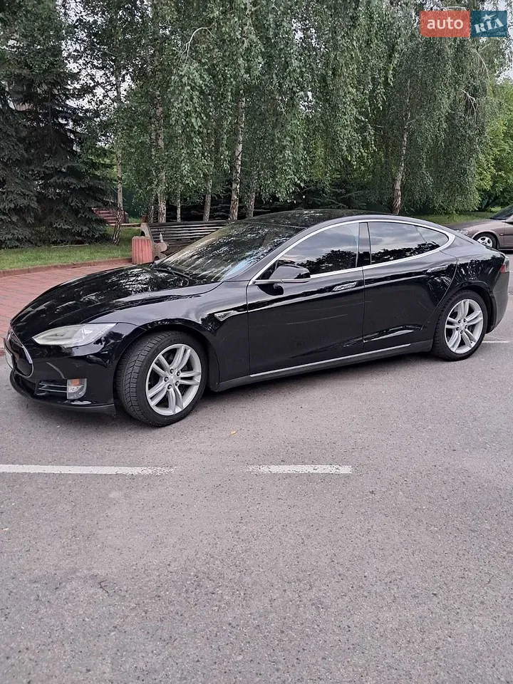 2015 Tesla Model S - мініатюра 20