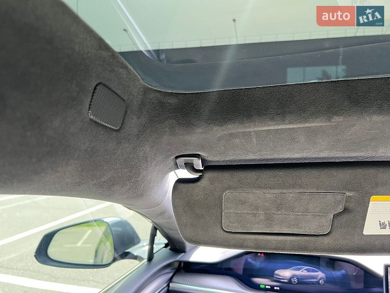 Лифтбек Tesla Model S 2021 в Киеве фото 20 Лифтбек Tesla Model S 2021 в Киеве
