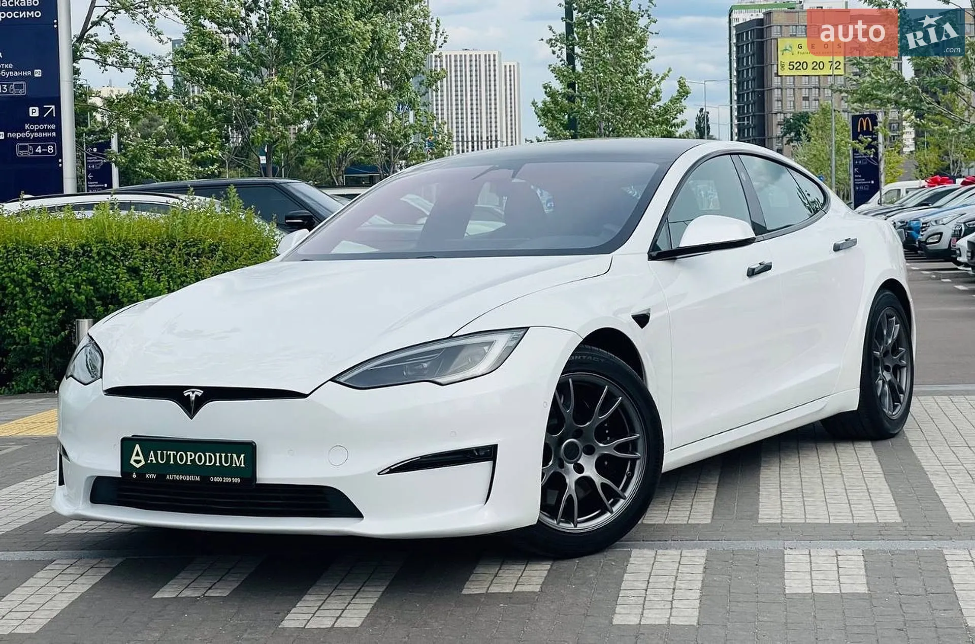 2022 Tesla Model S - мініатюра 5