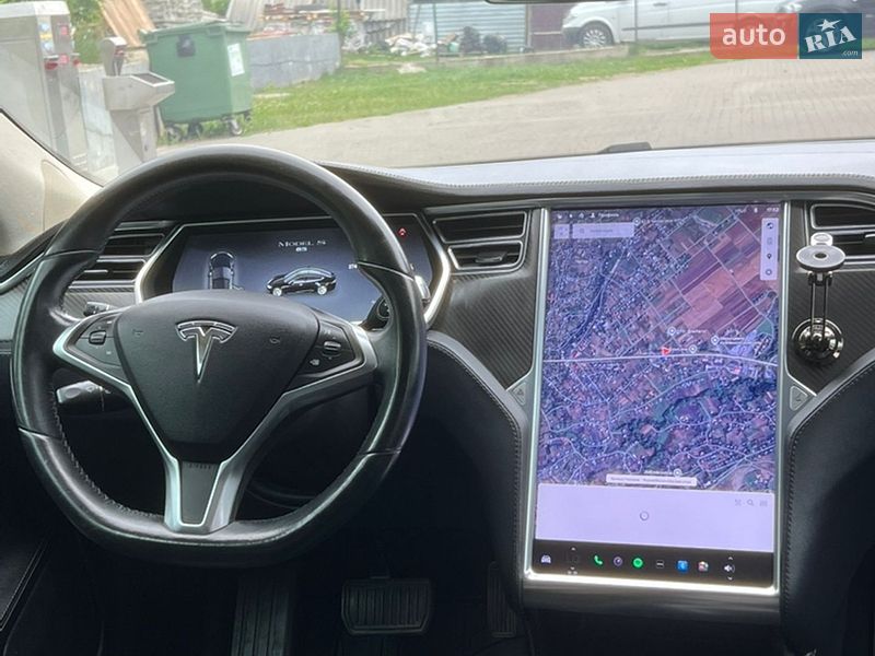 Лифтбек Tesla Model S 2014 в Черновцах фото 26 Лифтбек Tesla Model S 2014 в Черновцах