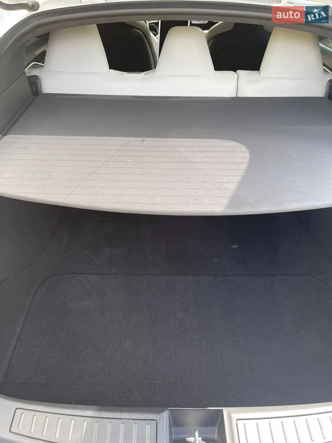 2015 Tesla Model S - мініатюра 26