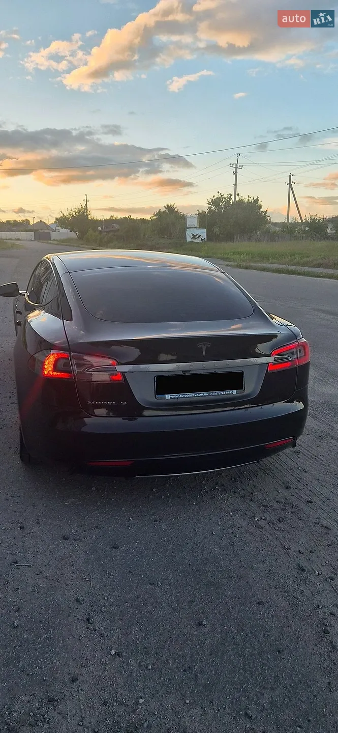 2013 Tesla Model S - мініатюра 3
