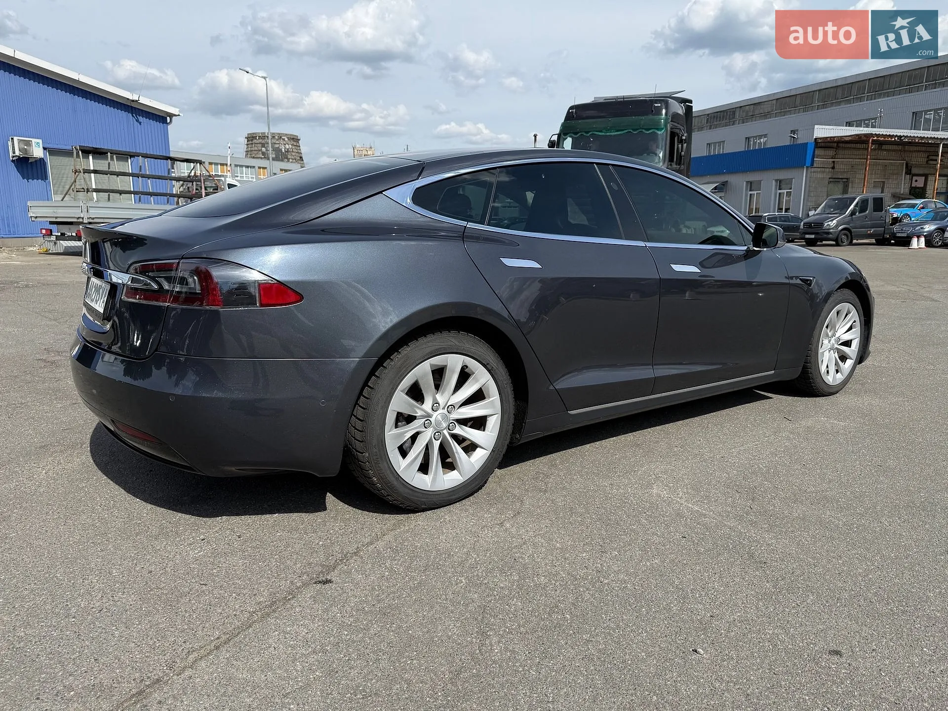 2016 Tesla Model S - мініатюра 24