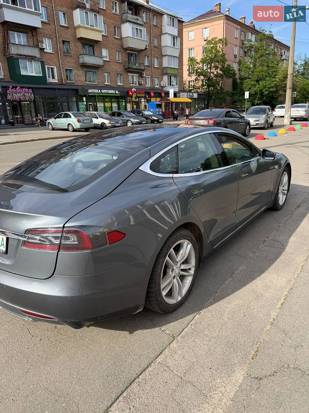 2014 Tesla Model S - мініатюра 4