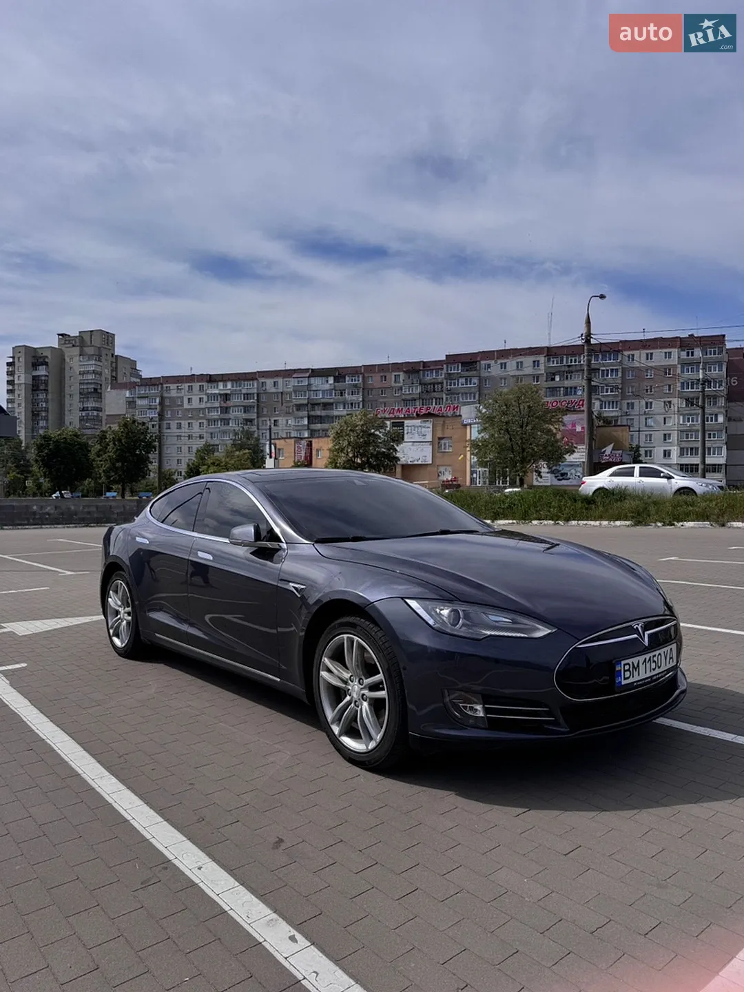 2015 Tesla Model S - фото 1