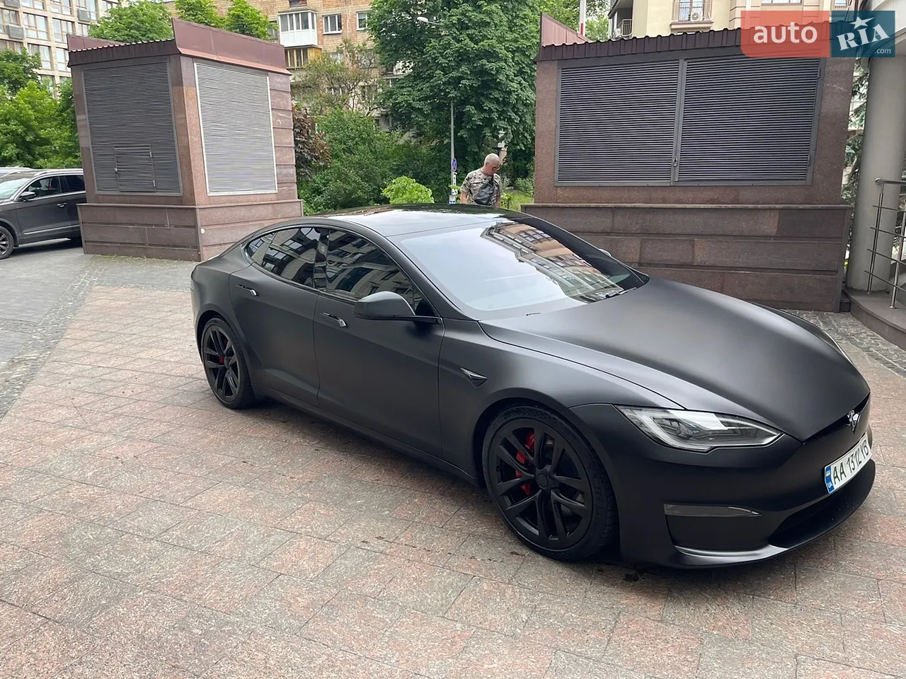 2022 Tesla Model S - мініатюра 27