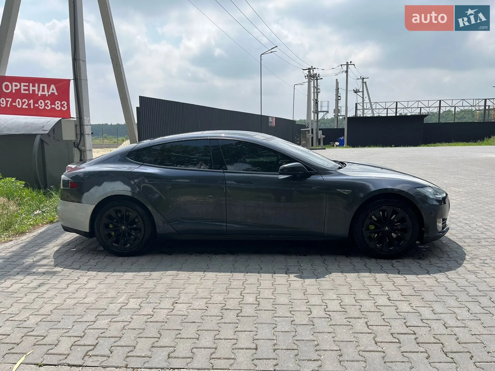 2015 Tesla Model S - мініатюра 3