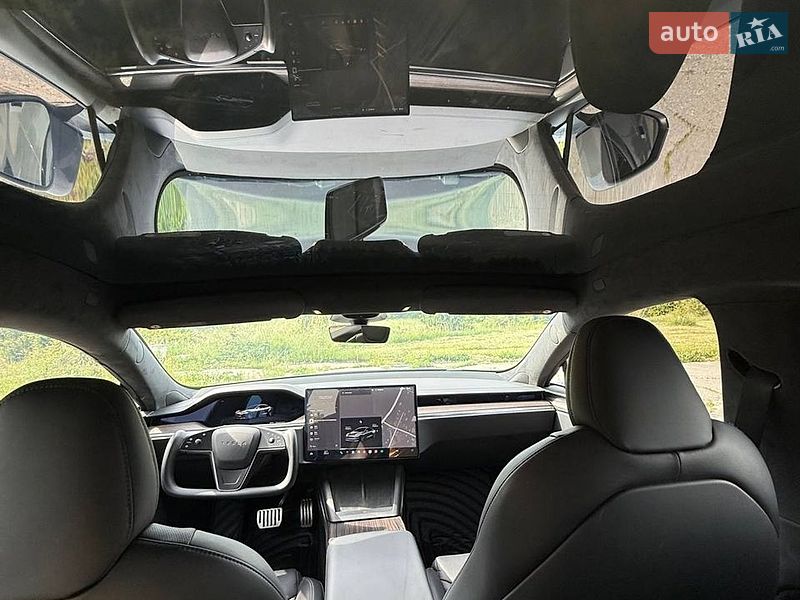 Лифтбек Tesla Model S 2021 в Фастове