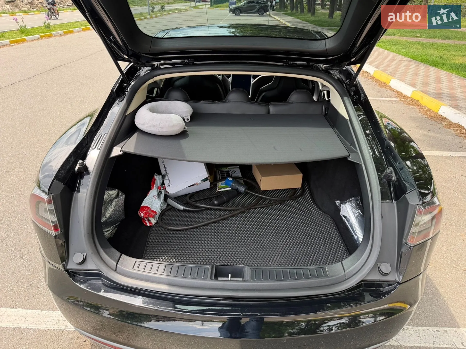 2013 Tesla Model S - мініатюра 4