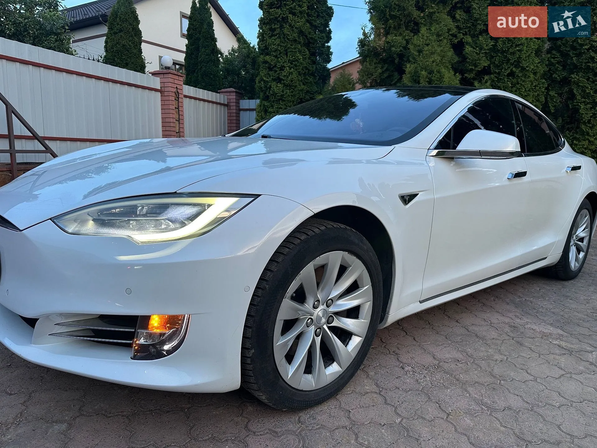 2016 Tesla Model S - мініатюра 9