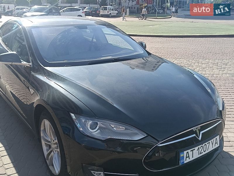 2014 Tesla Model-S, VIN 5YJSA2H10EFP23290:plate — фото 1 (autoria)