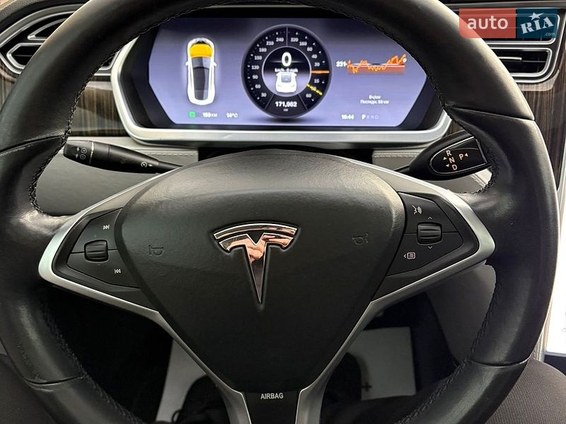 2014 Tesla Model-S, VIN 5YJSA1H18EFP28912:plate — фото 1 (autoria)
