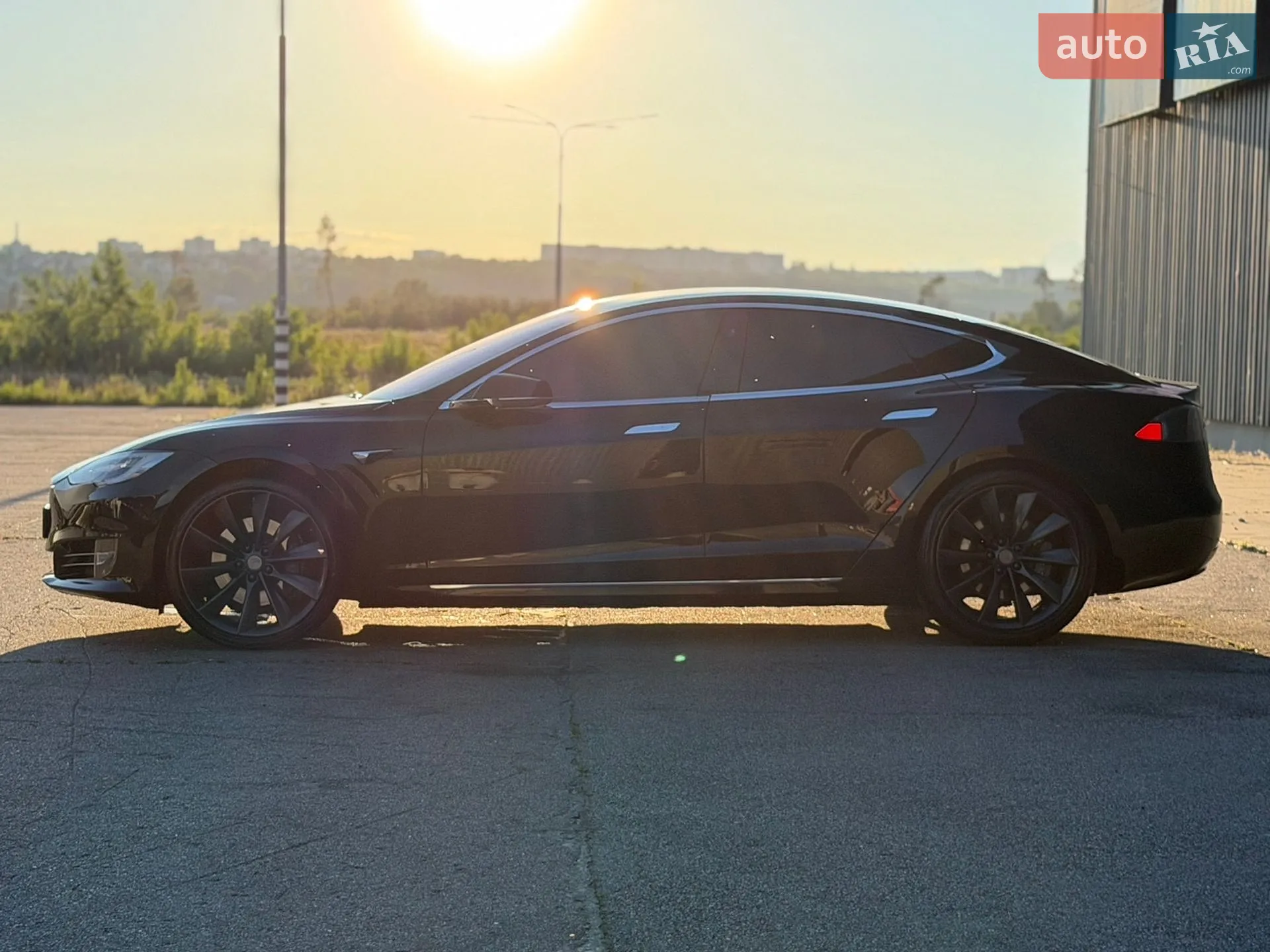 2017 Tesla Model S - мініатюра 19
