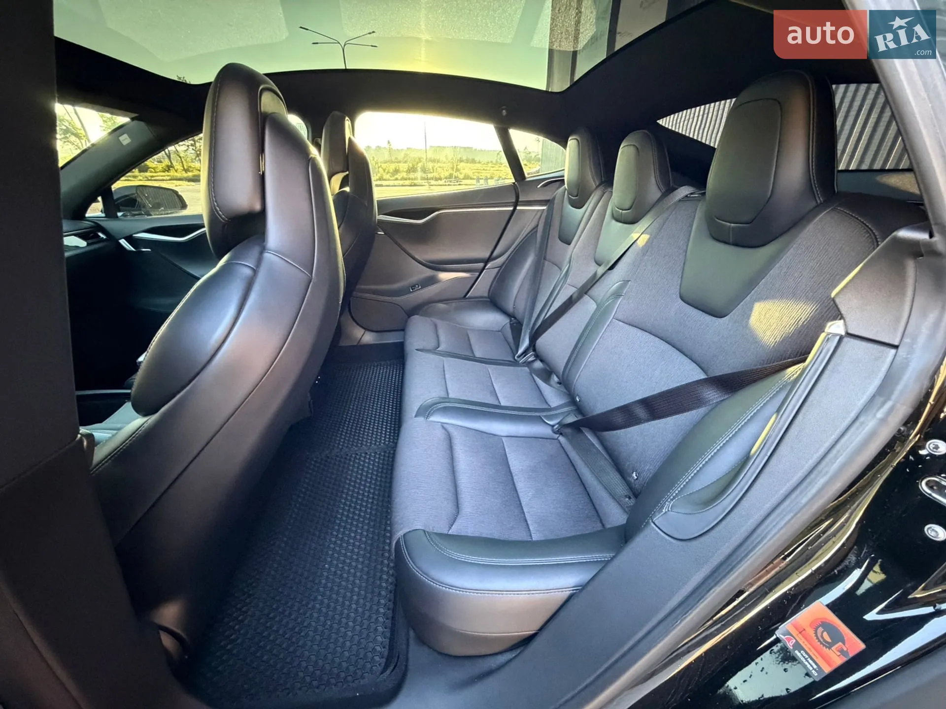 2017 Tesla Model S - мініатюра 29