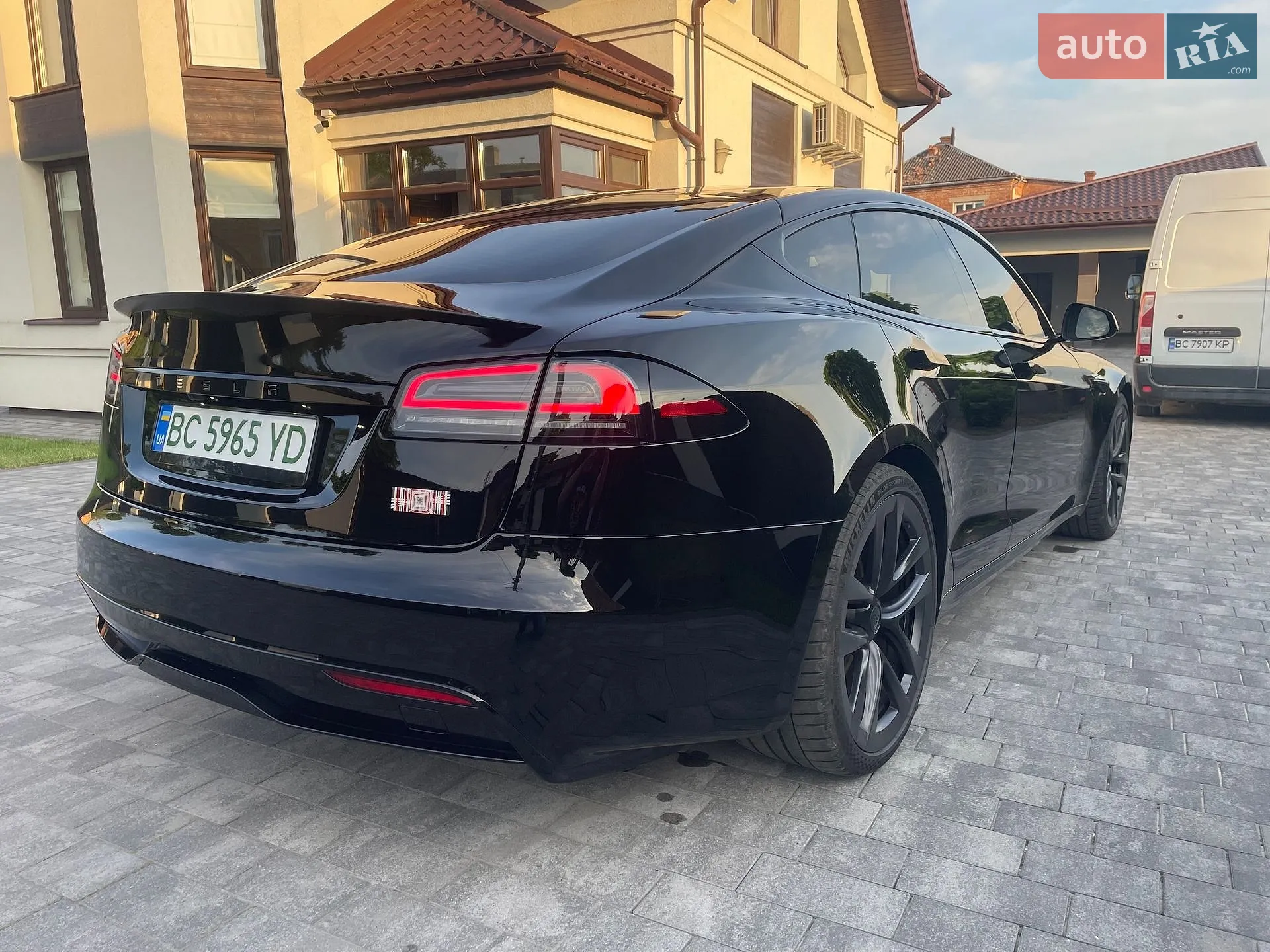 2023 Tesla Model S - мініатюра 31